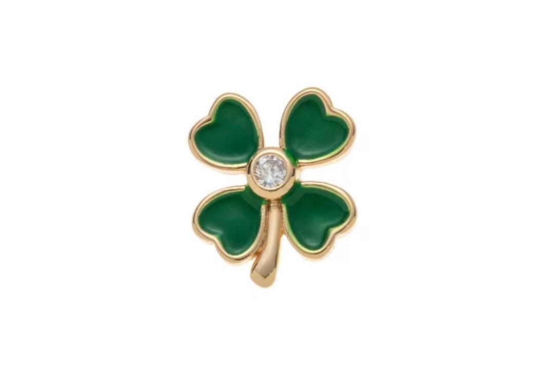 lucky clover charm